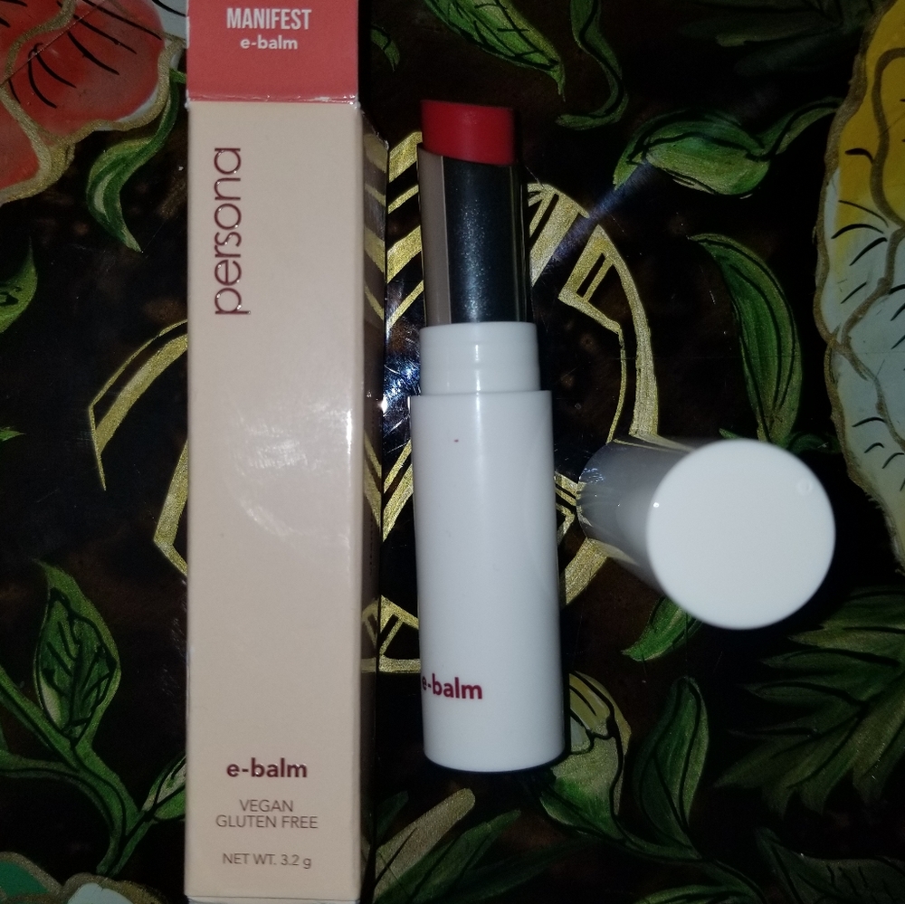 Persona Cosmetics E-Balm in Manifest